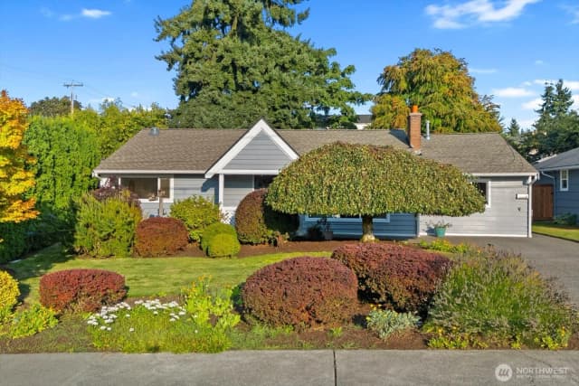 Property photo for 912 7th Avenue N, Edmonds