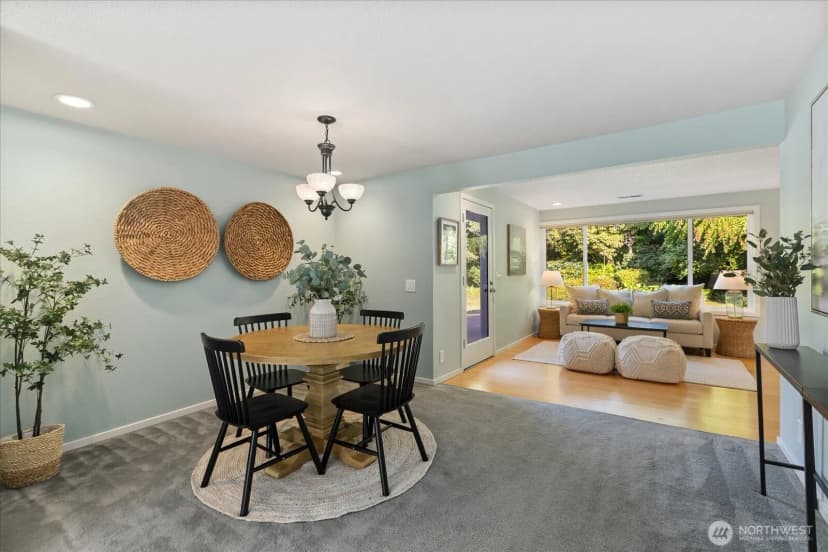 Property photo for 912 7th Avenue N, Edmonds photo 6
