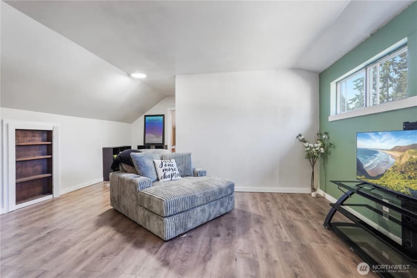 Property photo for 1408 156th Street Ct E, Tacoma photo 21