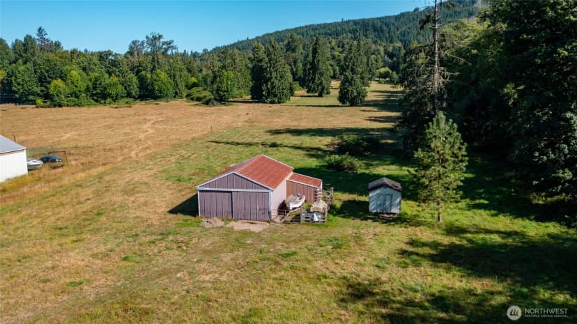 Property photo for 20469 Echo Hill Road, Sedro Woolley photo 11