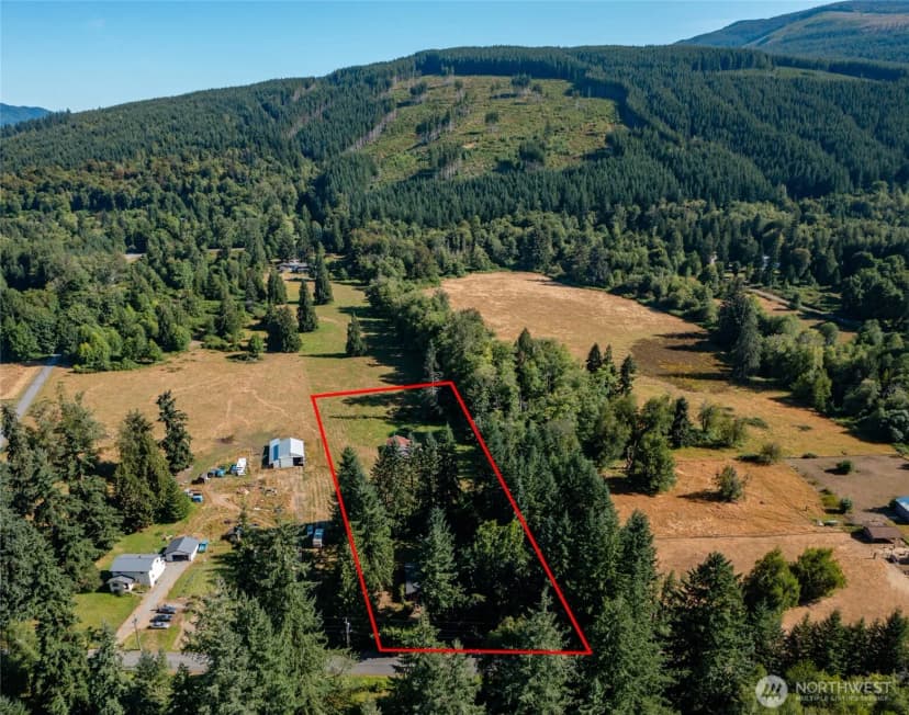 Property photo for 20469 Echo Hill Road, Sedro Woolley photo 14