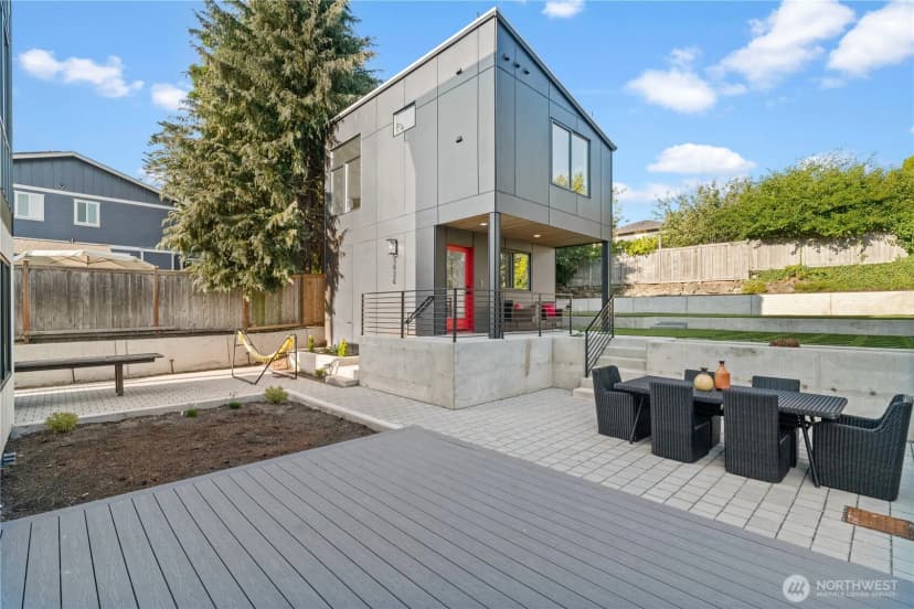 Property photo for 5626 48th Avenue Sw, Seattle photo 33