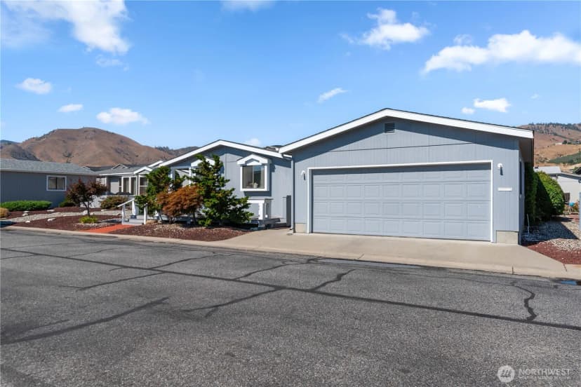 Property photo for 1306 Glacier Place #68, Wenatchee photo 32