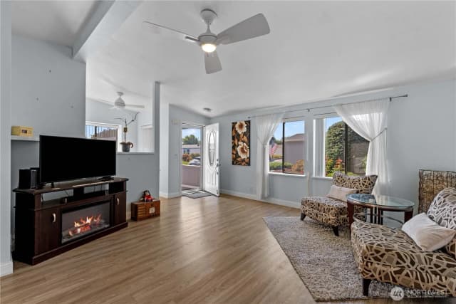 Property photo for 1306 Glacier Place #68, Wenatchee photo 4