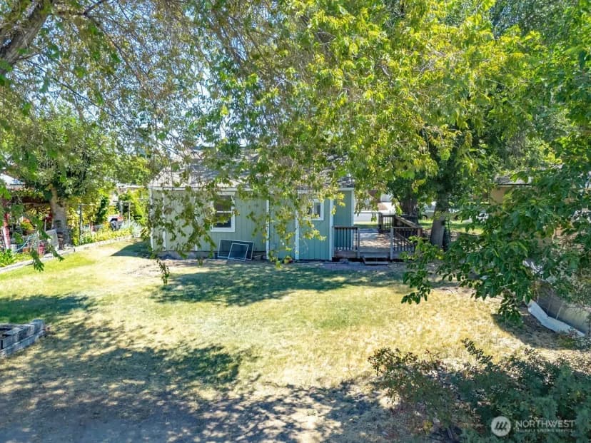 Property photo for 57 Se G Street, Ephrata photo 33