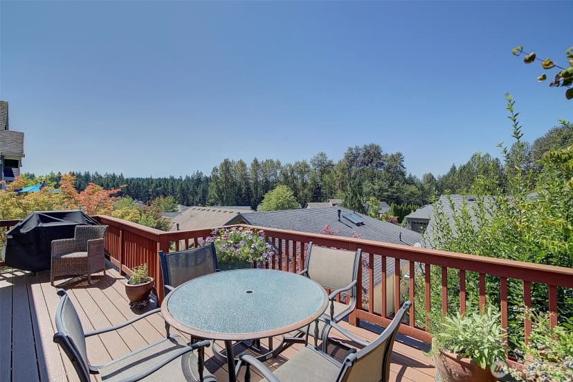 Property photo for 13835 231st Lane Ne, Redmond photo 6