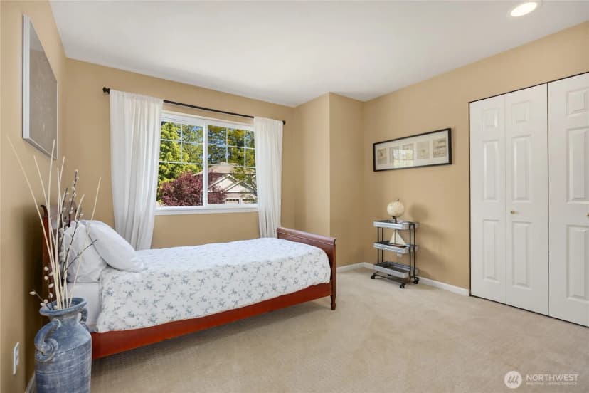 Property photo for 9437 Ne Coral Court, Bainbridge Island photo 25