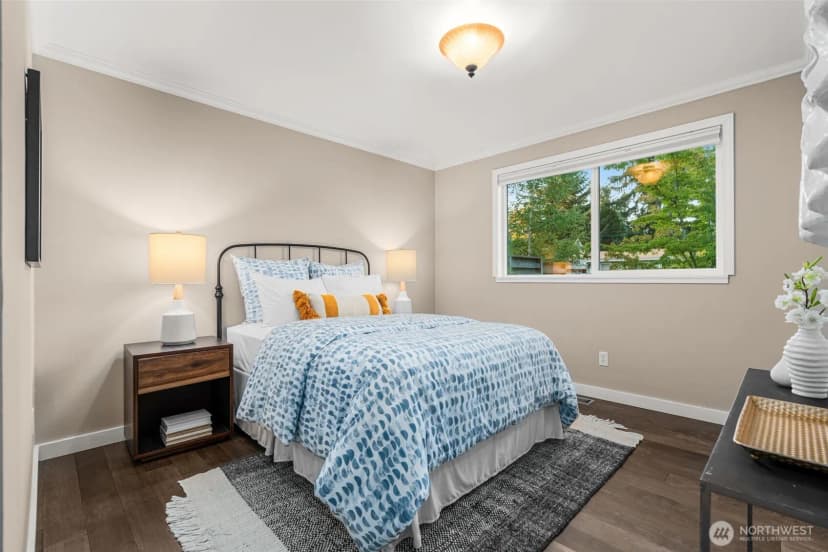 Property photo for 8717 Ne 137th Place, Kirkland photo 14