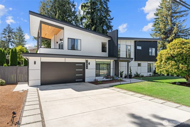 Property photo for 7211 126th Avenue Ne, Kirkland