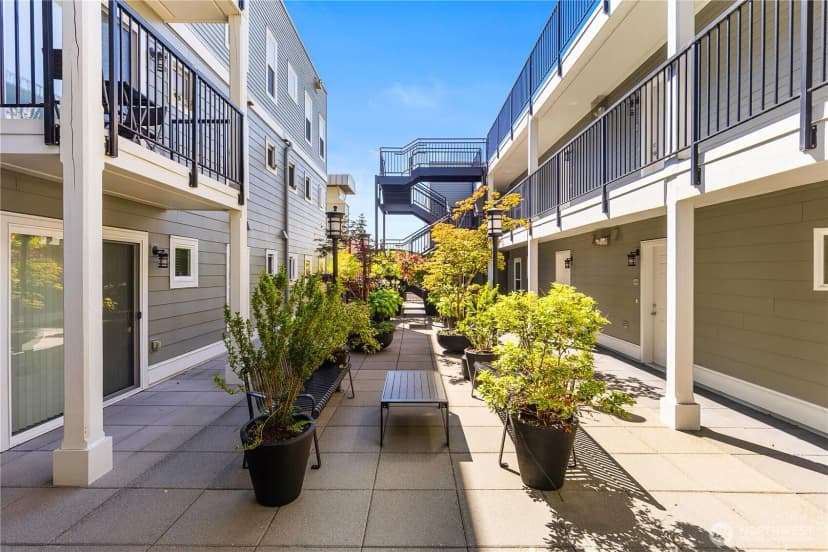 Property photo for 2101 N 55th Street #206, Seattle photo 22