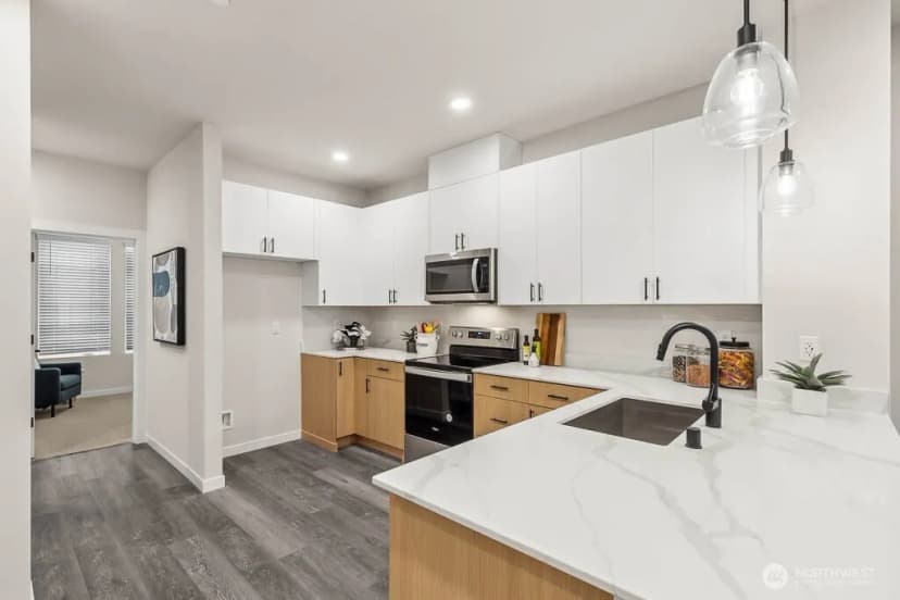 Property photo for 16111 36th Avenue W #a6, Lynnwood photo 8