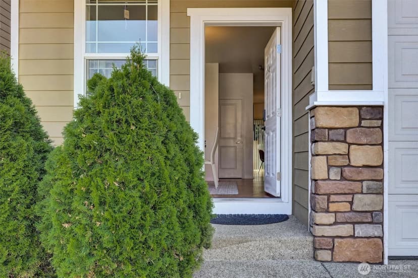 Property photo for 912 141st Lane Sw, Lynnwood photo 4