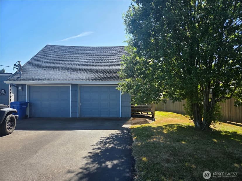 Property photo for 3407 Columbia Heights Road, Longview photo 13