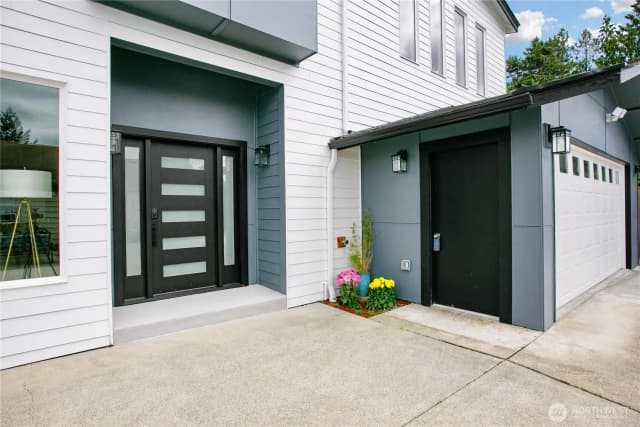 Property photo for 12234 77th Avenue S, Seattle photo 5