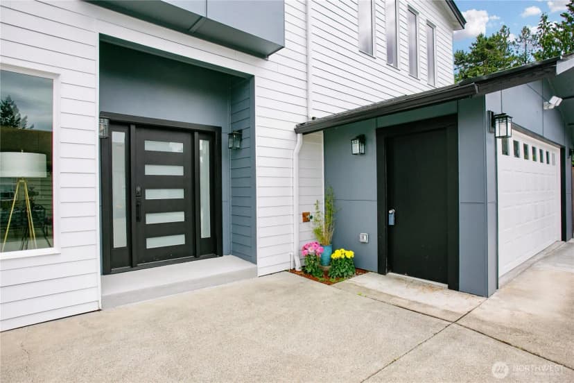 Property photo for 12234 77th Avenue S, Seattle photo 5
