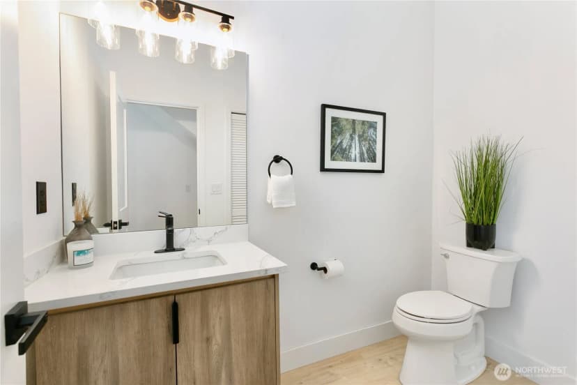 Property photo for 12234 77th Avenue S, Seattle photo 21