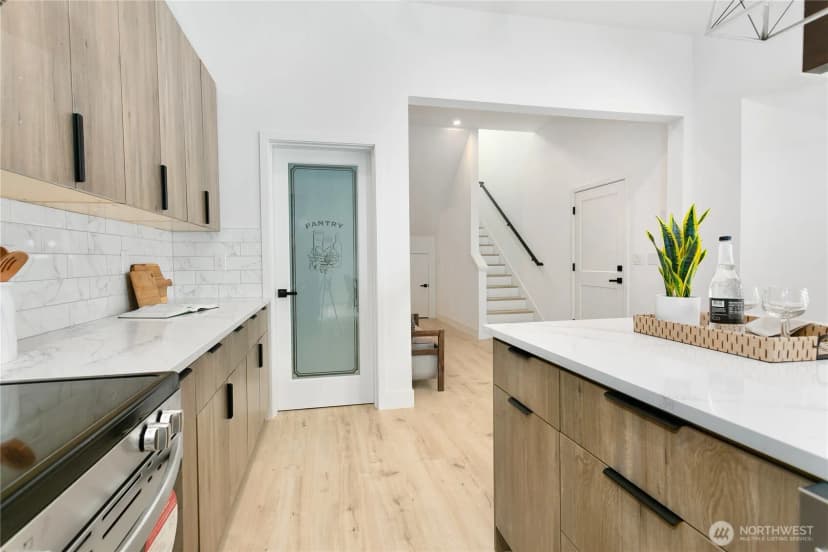 Property photo for 12234 77th Avenue S, Seattle photo 19