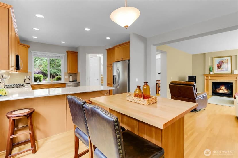 Property photo for 17021 Parkside Way Se, Renton photo 8
