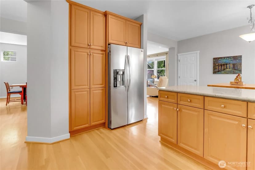 Property photo for 17021 Parkside Way Se, Renton photo 6