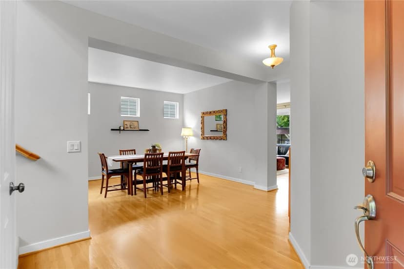 Property photo for 17021 Parkside Way Se, Renton photo 17