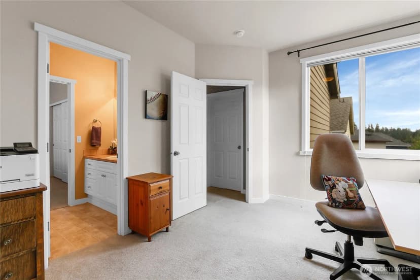 Property photo for 17021 Parkside Way Se, Renton photo 28