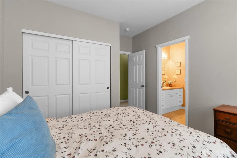 Property photo for 17021 Parkside Way Se, Renton photo 26