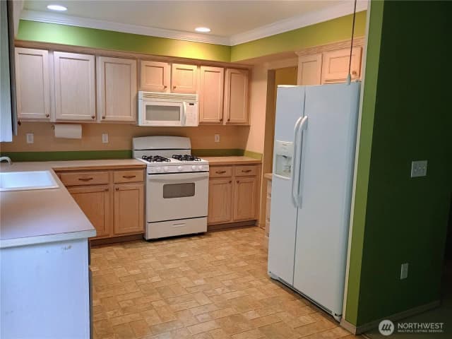 Property photo for 12989 Phillips Ridge Road Se, Monroe photo 4