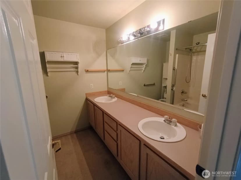 Property photo for 12989 Phillips Ridge Road Se, Monroe photo 7