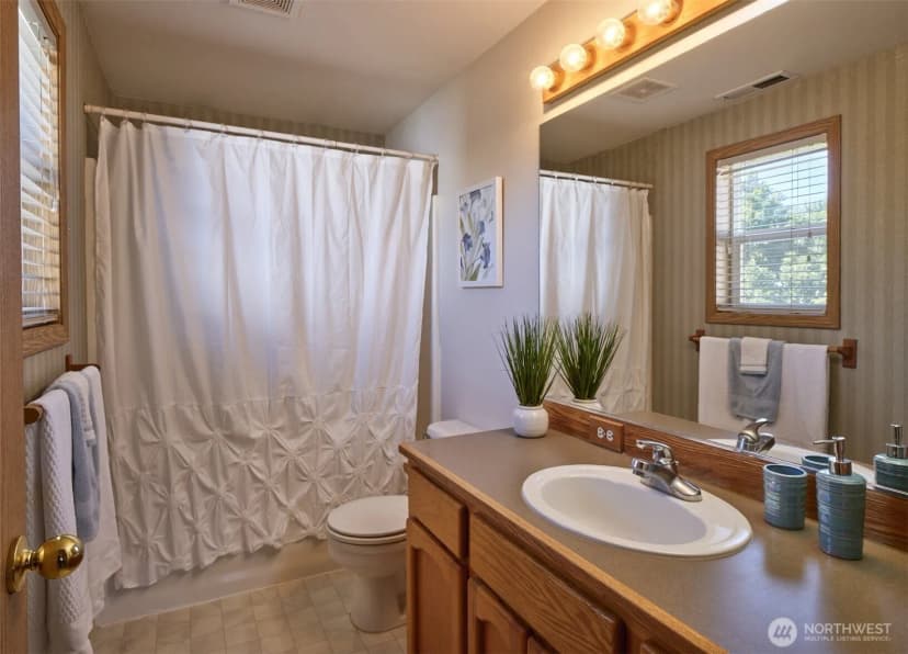 Property photo for 1810 Ne 15th Circle, Battle Ground photo 22