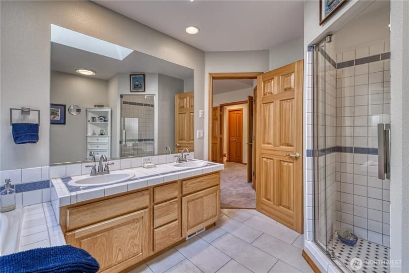 Property photo for 9705 346th Street S, Roy photo 18