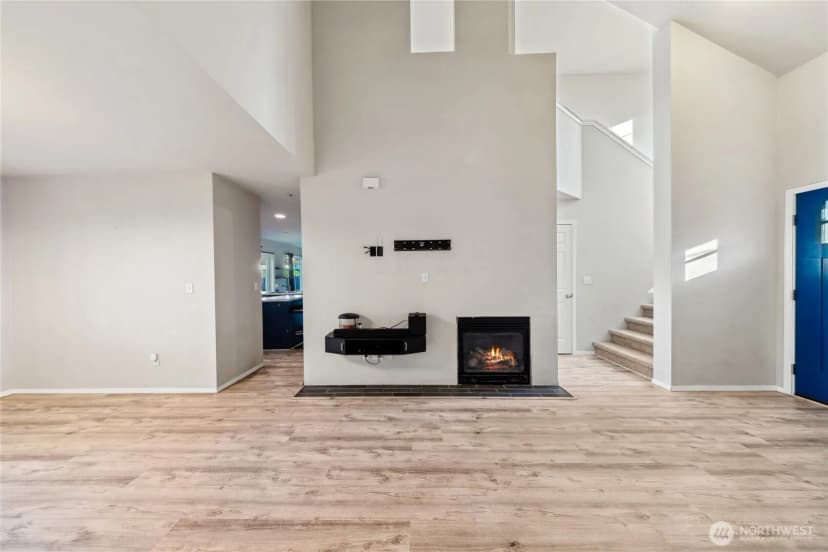 Property photo for 1340 Nw Redwing Drive, Oak Harbor photo 4