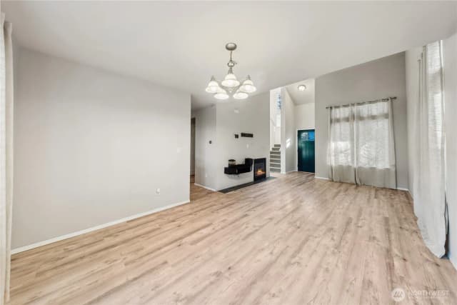Property photo for 1340 Nw Redwing Drive, Oak Harbor photo 5
