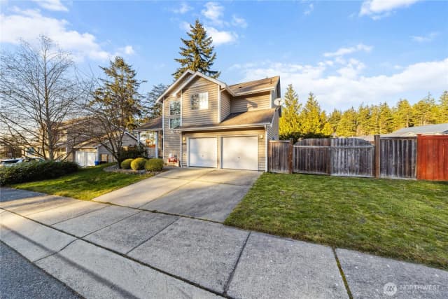 Property photo for 1340 Nw Redwing Drive, Oak Harbor