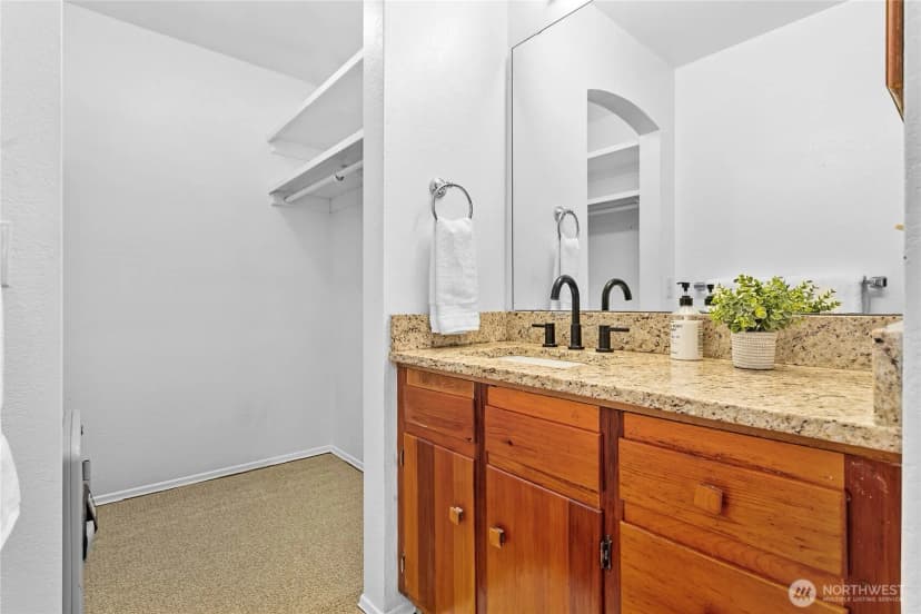 Property photo for 3661 Britton Road, Bellingham photo 17