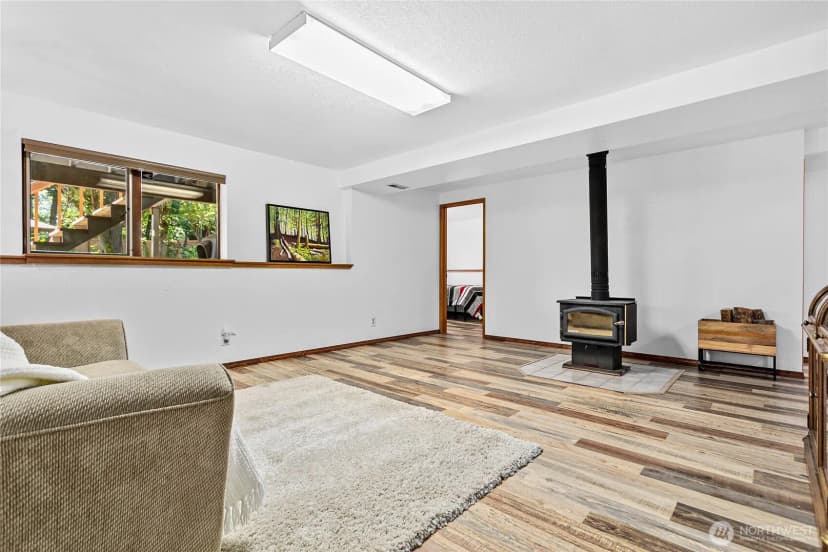 Property photo for 3661 Britton Road, Bellingham photo 23