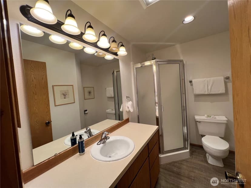 Property photo for 100 Lake Chelan Shores Drive #16-4 P, Chelan photo 17