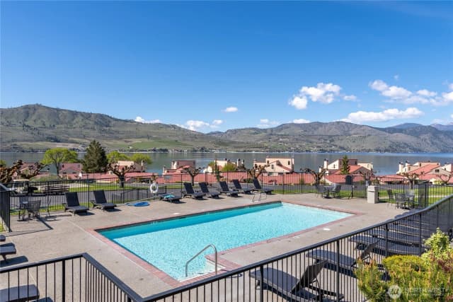 Property photo for 100 Lake Chelan Shores Drive #16-4 P, Chelan photo 5