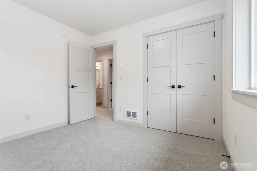 Property photo for 508 Paperbark Drive, Blaine photo 32