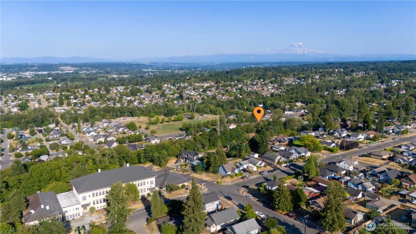 Property photo for 1414 E Harrison Street, Tacoma photo 29