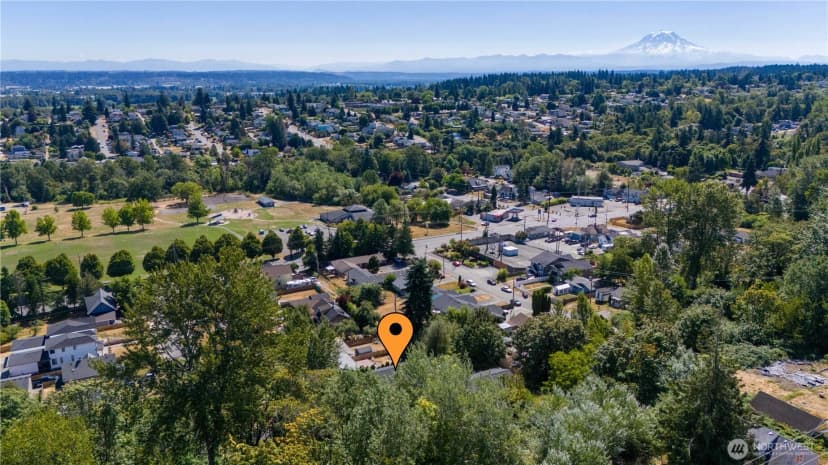 Property photo for 1414 E Harrison Street, Tacoma photo 31