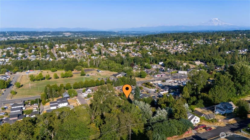 Property photo for 1414 E Harrison Street, Tacoma photo 28