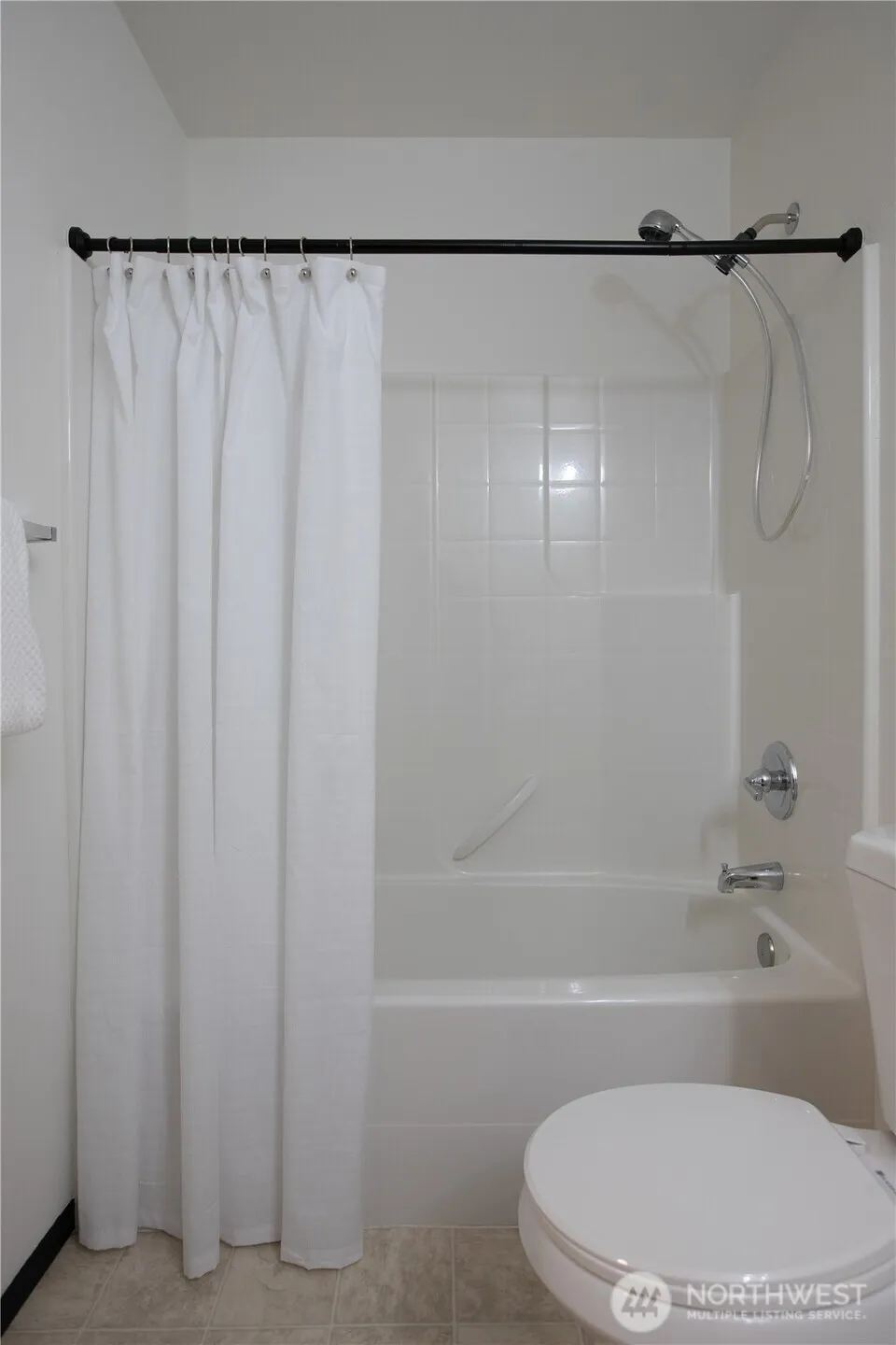 Property photo for 1414 E Harrison Street, Tacoma photo 15