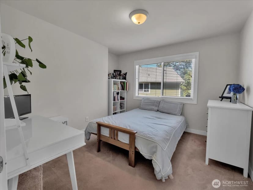 Property photo for 1075 Sw 12th Street, North Bend photo 23