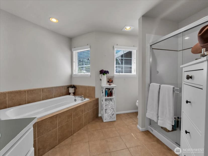 Property photo for 1075 Sw 12th Street, North Bend photo 20