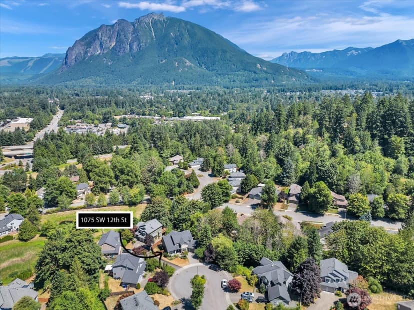 Property photo for 1075 Sw 12th Street, North Bend photo 34