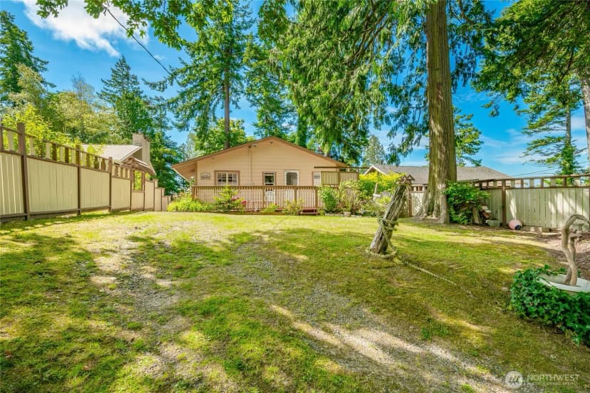 Property photo for 5045 Maple Street, Blaine