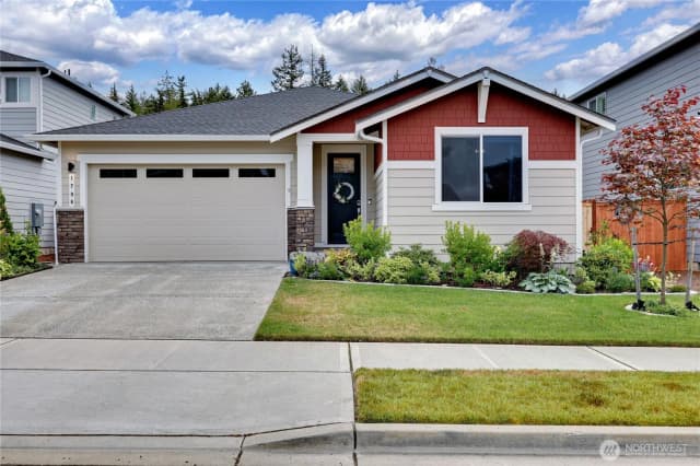 Property photo for 1796 Ashby Avenue Nw, Poulsbo