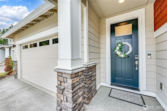 Property photo for 1796 Ashby Avenue Nw, Poulsbo photo 2