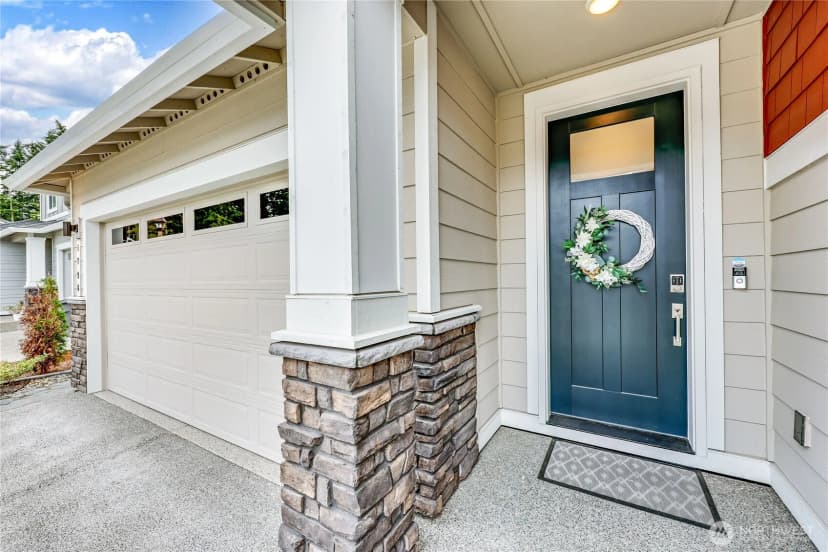 Property photo for 1796 Ashby Avenue Nw, Poulsbo photo 2