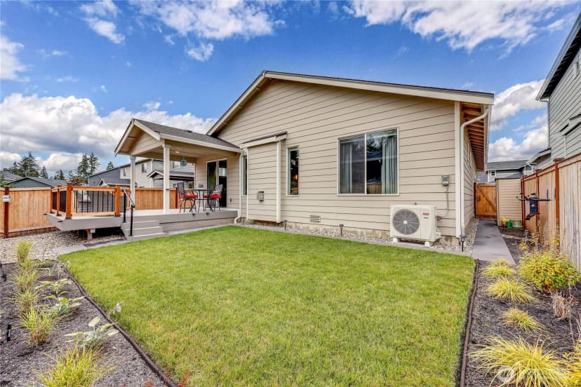 Property photo for 1796 Ashby Avenue Nw, Poulsbo photo 24